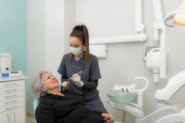 Best Emergency Dental Care for Broken or Chipped Teeth in Essexville, MI